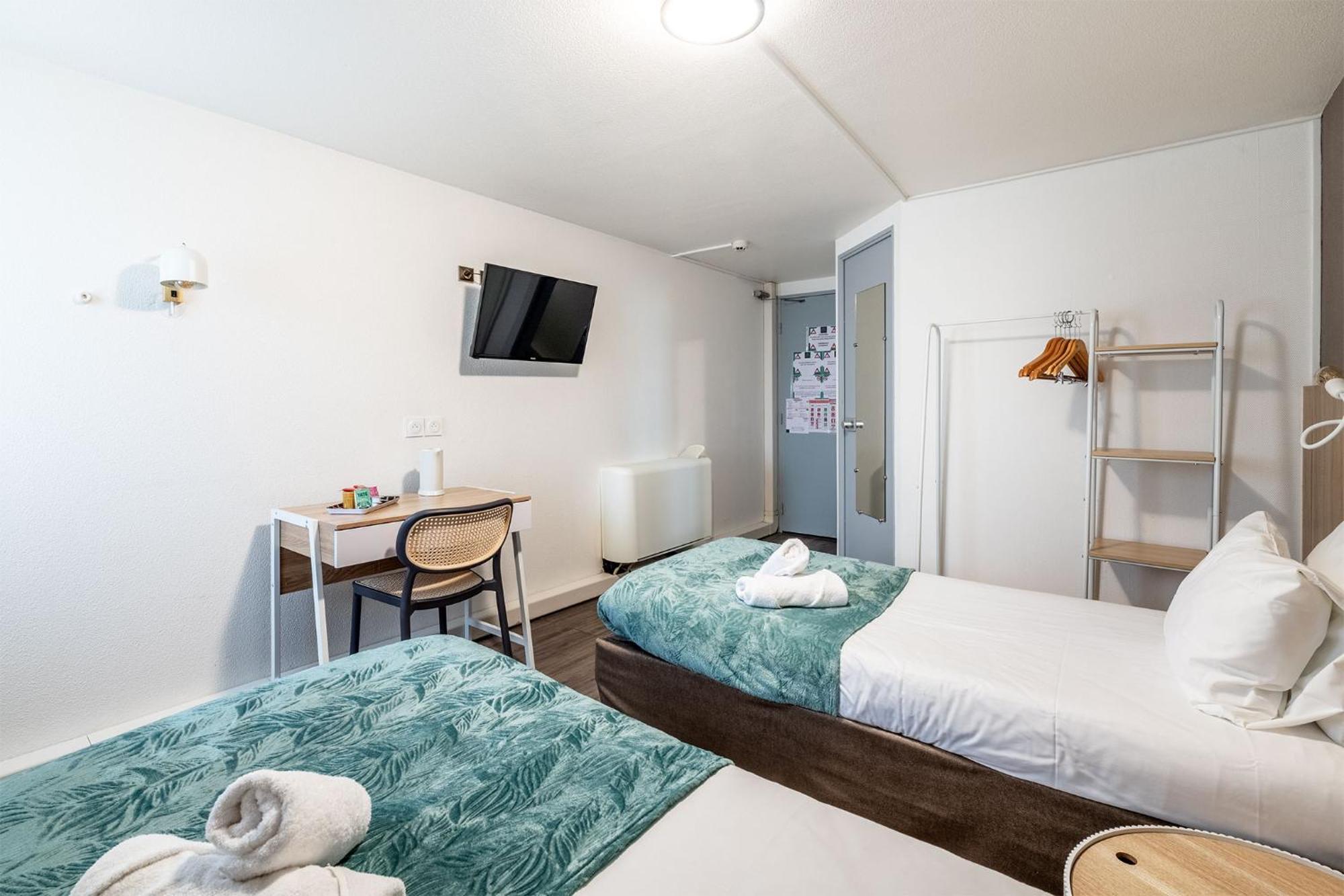 Le Roxane Hotel Saint-Laurent-des-Vignes Kültér fotó
